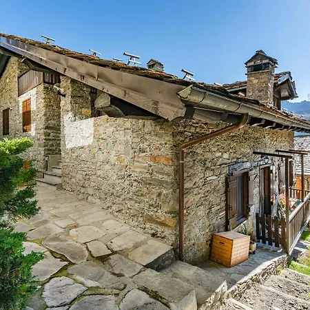 In Cheverel With 1 Bedrooms 2 Remondey